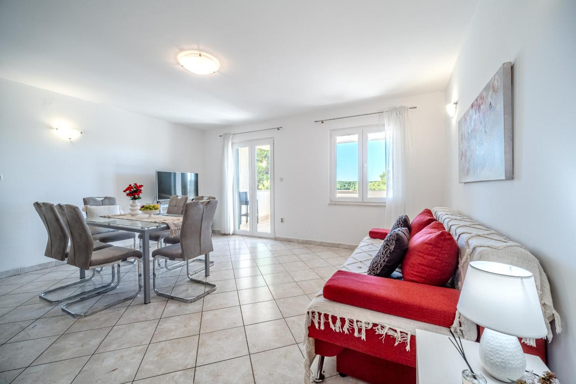 Apartment Milna - With Swimming Pool & Amazing Seaviews, Above Bijaka Beach Экстерьер фото